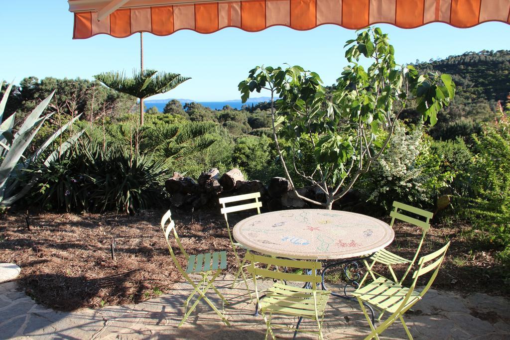 Villa Carpe Diem Le Lavandou Habitación foto